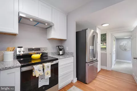 11310 Norris Dr, Silver Spring, MD 20902 photo 21