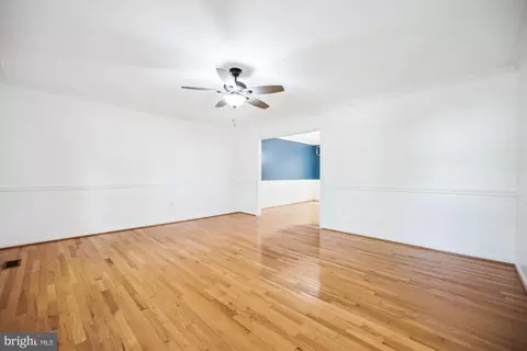 Living - 2417 Mumford Dr, Silver Spring, MD 20906 photo 2 of 7