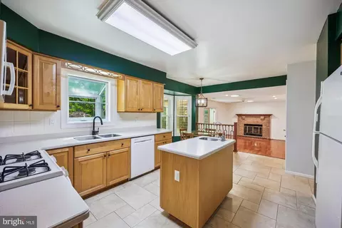 Kitchen - 2417 Mumford Dr, Silver Spring, MD 20906 photo 4 of 5