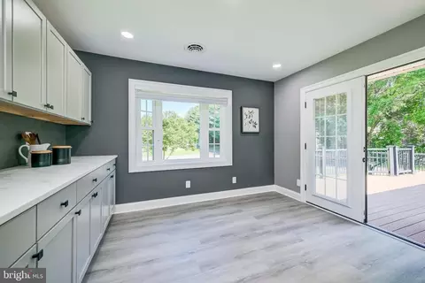 21020 Peach Tree Rd, Dickerson, MD 20842 photo 15