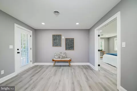 21020 Peach Tree Rd, Dickerson, MD 20842 photo 24