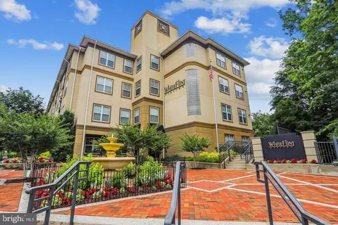 11800 Old Georgetown Rd #1324, Rockville, MD 20852