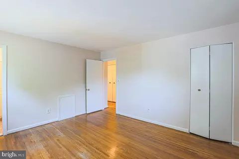 Bedroom - 609 Northwood Ter, Silver Spring, MD 20902 photo 3 of 4