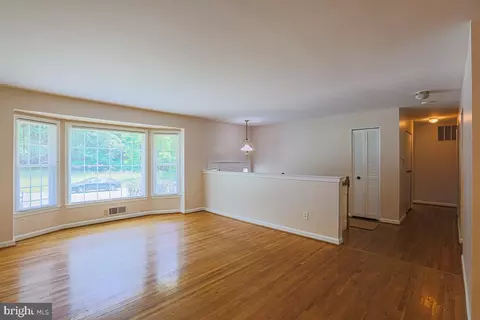 Living - 609 Northwood Ter, Silver Spring, MD 20902 photo 1 of 14