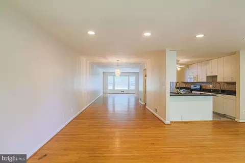 Living - 609 Northwood Ter, Silver Spring, MD 20902 photo 9 of 14
