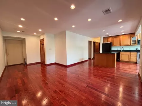 8101 Needwood Rd #202, Derwood, MD 20855