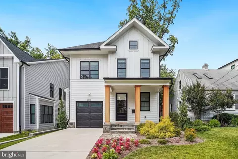 4519 Chestnut St, Bethesda, MD 20814