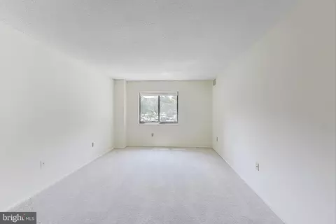 15100 Interlachen Dr #115, Silver Spring, MD 20906 photo 22