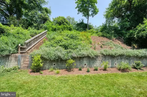 Exterior - 213 Dale Dr, Silver Spring, MD 20910 photo 4 of 5