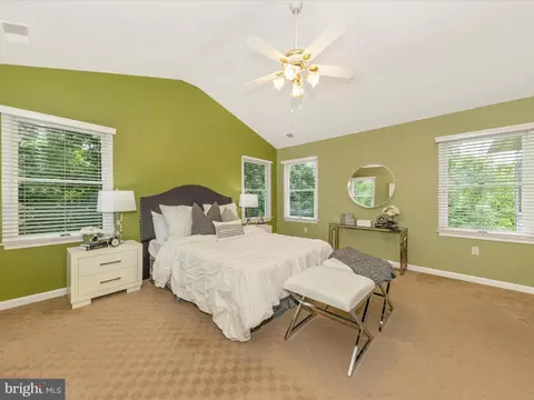 Bedroom - 13901 Sullivan Ct, Silver Spring, MD 20906 photo 2 of 8