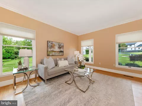Living - 13901 Sullivan Ct, Silver Spring, MD 20906 photo 1 of 5