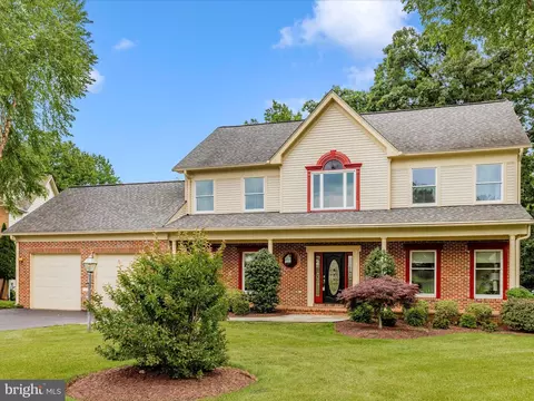 Exterior - 13901 Sullivan Ct, Silver Spring, MD 20906 photo 5 of 11