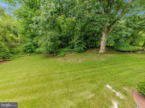 Exterior - 13901 Sullivan Ct, Silver Spring, MD 20906 photo 10 of 11