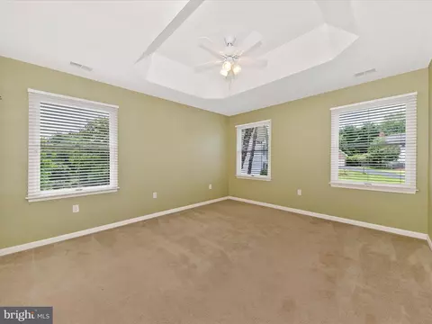 Bedroom - 13901 Sullivan Ct, Silver Spring, MD 20906 photo 3 of 8