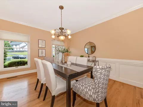 Dining - 13901 Sullivan Ct, Silver Spring, MD 20906 photo 1 of 2