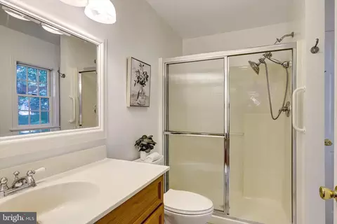 10214 Big Rock Rd, Silver Spring, MD 20901 photo 19