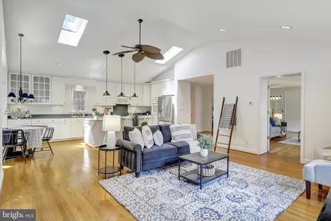 10214 Big Rock Rd, Silver Spring, MD 20901 photo 10