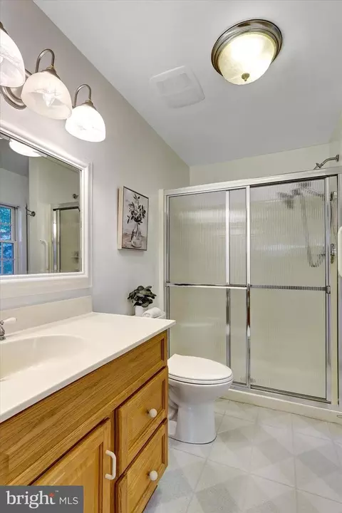 10214 Big Rock Rd, Silver Spring, MD 20901 photo 17