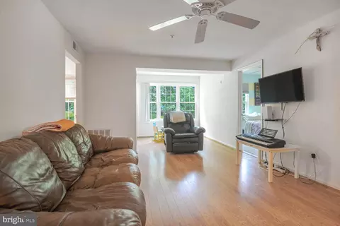 14905 Cleese Ct #5AC, Silver Spring, MD 20906 photo 4
