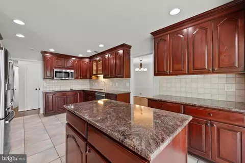 15016 Wellwood Rd, Silver Spring, MD 20905 photo 10