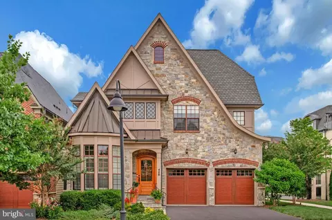 448 Salk Cir, Gaithersburg, MD 20878