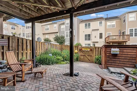 20 Inkberry Cir, Gaithersburg, MD 20877 photo 40
