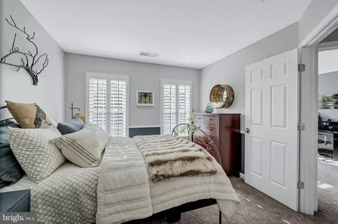 20 Inkberry Cir, Gaithersburg, MD 20877 photo 32