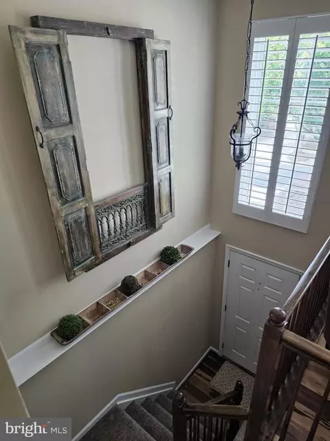 20 Inkberry Cir, Gaithersburg, MD 20877 photo 4