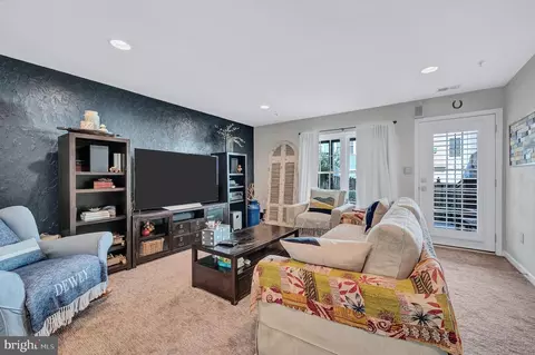 20 Inkberry Cir, Gaithersburg, MD 20877 photo 37