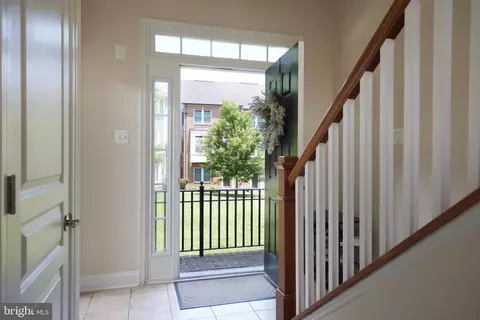 400 Blue Flax Pl, Gaithersburg, MD 20878
