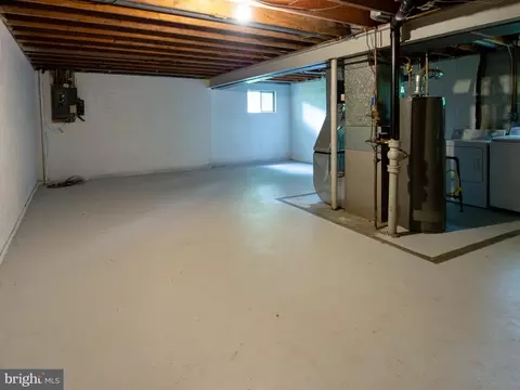Other - 1600 Winding Waye Ln, Silver Spring, MD 20902 photo 6 of 7
