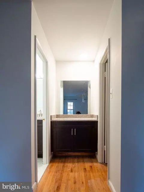 Entry Way - 1600 Winding Waye Ln, Silver Spring, MD 20902 photo 2 of 2
