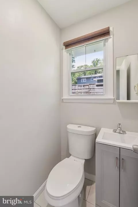 Bath - 1310 Gresham Rd, Silver Spring, MD 20904 photo 1 of 4