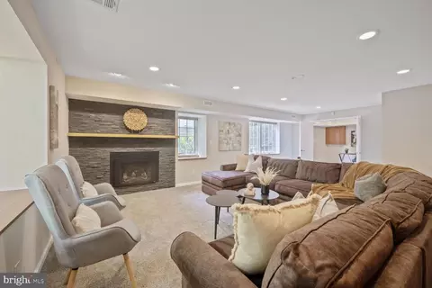 10412 Kinloch Rd, Silver Spring, MD 20903 photo 23