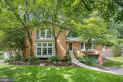 10412 Kinloch Rd, Silver Spring, MD 20903