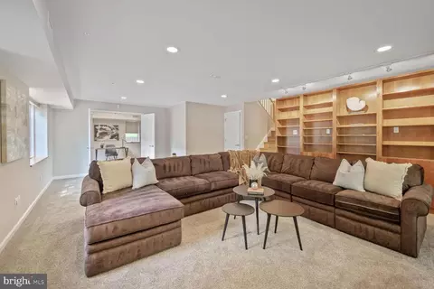 10412 Kinloch Rd, Silver Spring, MD 20903 photo 24