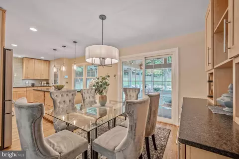 10412 Kinloch Rd, Silver Spring, MD 20903 photo 7