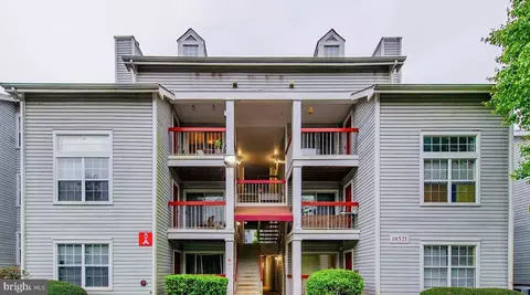 18521 Boysenberry Dr #251, Gaithersburg, MD 20879
