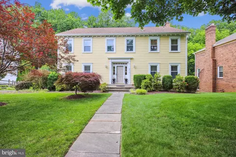 9417 Reach Rd, Potomac, MD 20854