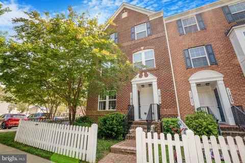 11913 Echo Point Pl #902 G, Clarksburg, MD 20871