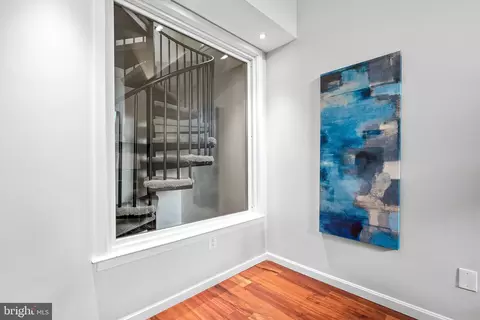 Entry Way - 2809 Linden Ln, Silver Spring, MD 20910 photo 6 of 7