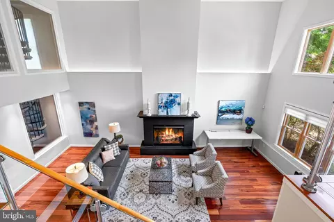 Living - 2809 Linden Ln, Silver Spring, MD 20910 photo 1 of 1