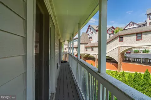 Exterior - 2809 Linden Ln, Silver Spring, MD 20910 photo 5 of 7