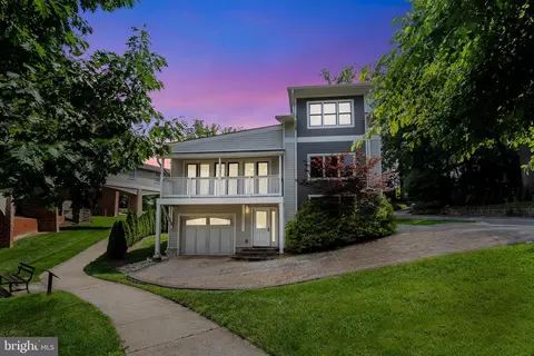 2809 Linden Ln, Silver Spring, MD 20910