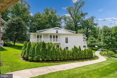 Exterior - 2809 Linden Ln, Silver Spring, MD 20910 photo 3 of 7