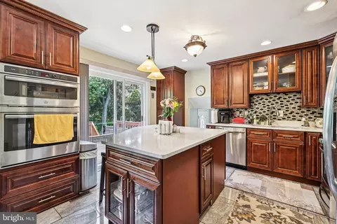 1407 Peaceful Ln, Silver Spring, MD 20904 photo 5
