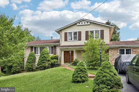 1407 Peaceful Ln, Silver Spring, MD 20904 photo 2