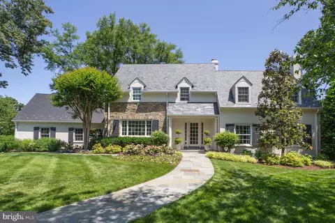 5325 Kenwood Ave, Chevy Chase, MD 20815