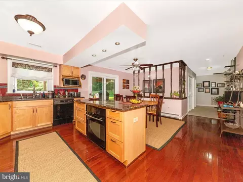 15809 Mount Everest Ln, Silver Spring, MD 20906 photo 9