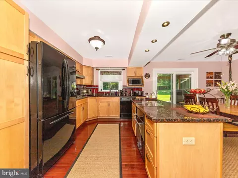 15809 Mount Everest Ln, Silver Spring, MD 20906 photo 8